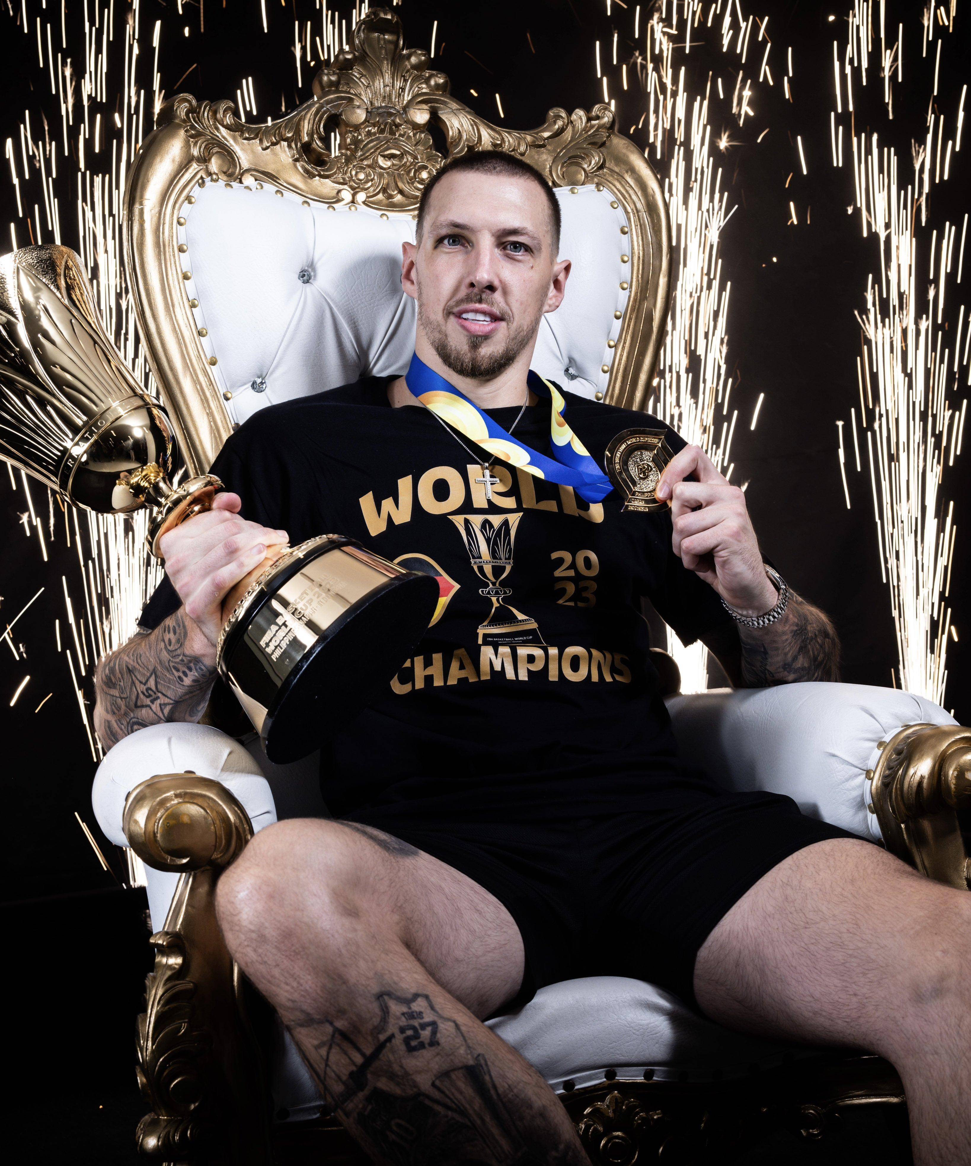 C罗在篮网比赛中出色发挥，持续失利引发热议！